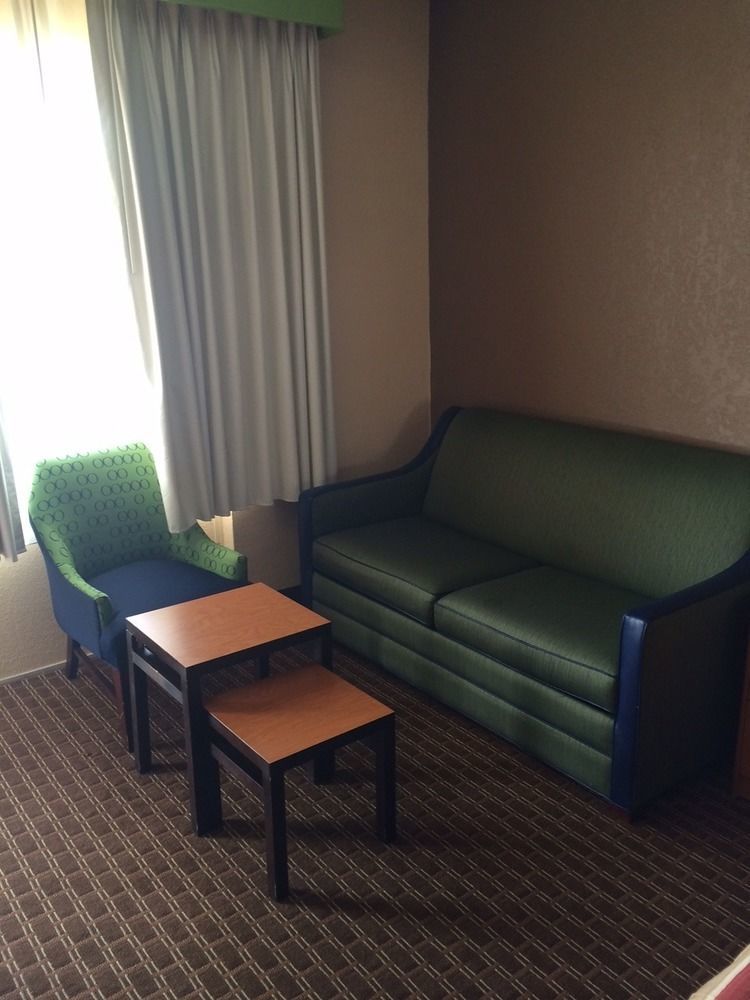 Diamond Inn & Suites Ричмонд Экстерьер фото