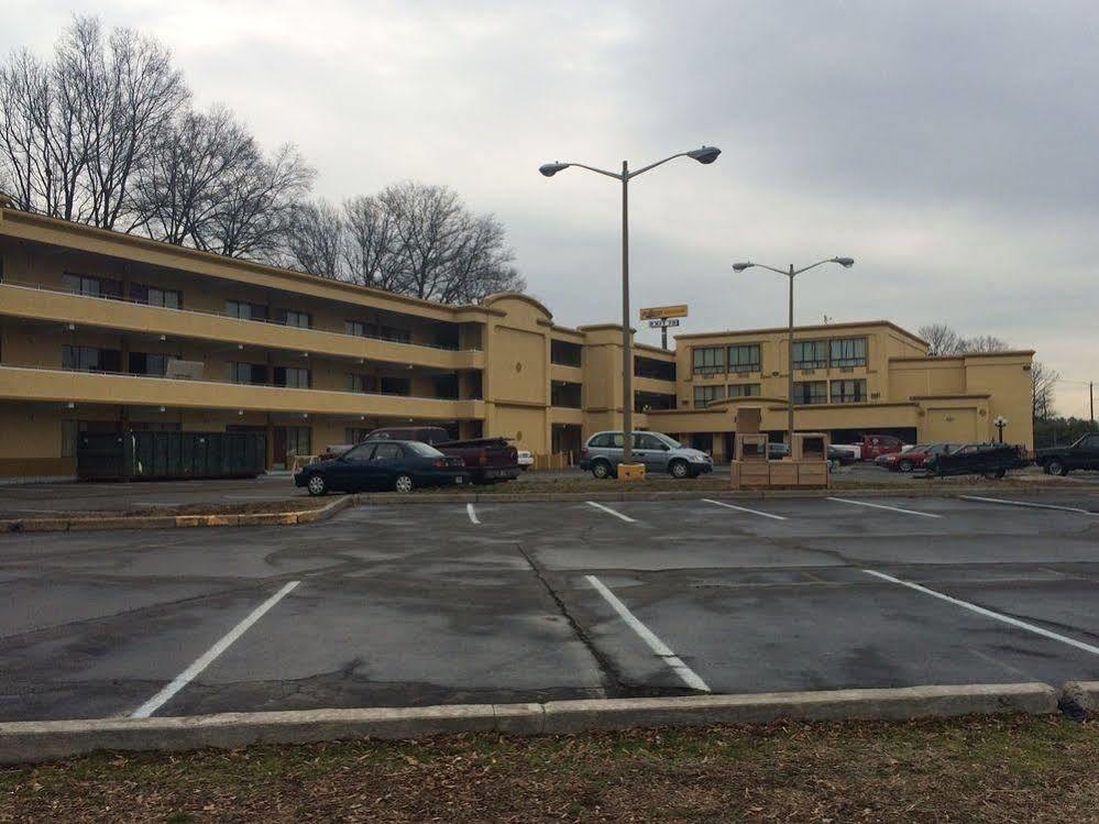 Diamond Inn & Suites Ричмонд Экстерьер фото